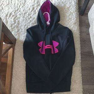 Under Armour Sweatshirt Never been worn